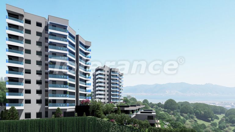 Квартира от застройщика в Чигли, Измир вид на море с бассейном в рассрочку: купить недвижимость в Турции - 101291