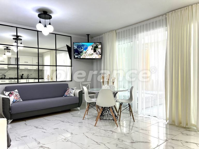 Квартира в Центре Кемера, Кемер с бассейном: купить недвижимость в Турции - 110639