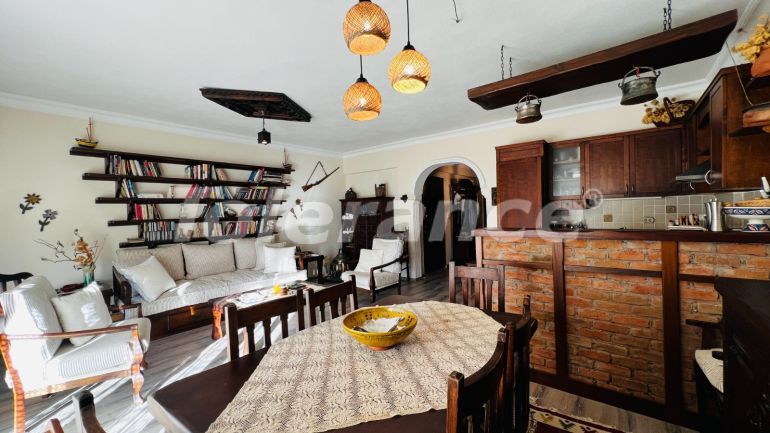 Квартира в Центре Кемера, Кемер с бассейном: купить недвижимость в Турции - 135996