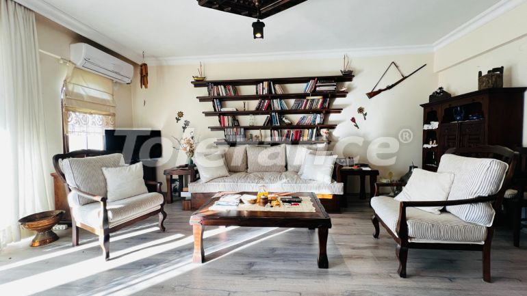 Квартира в Центре Кемера, Кемер с бассейном: купить недвижимость в Турции - 135999