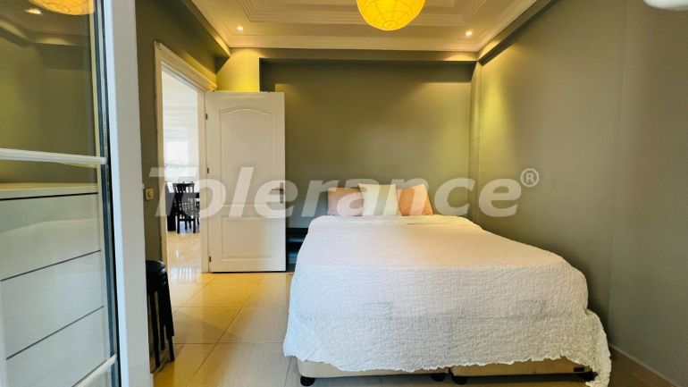 Квартира в Центре Кемера, Кемер с бассейном: купить недвижимость в Турции - 136020