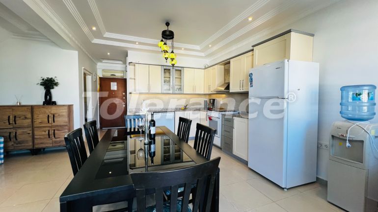 Квартира в Центре Кемера, Кемер с бассейном: купить недвижимость в Турции - 136023