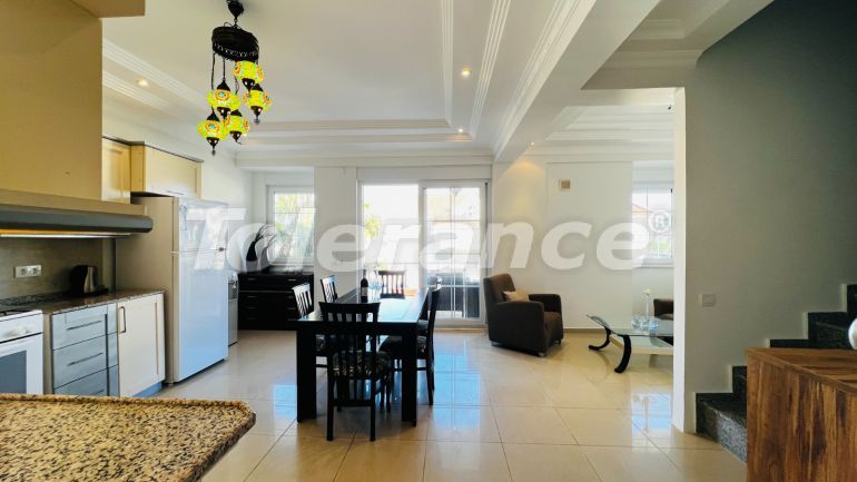 Квартира в Центре Кемера, Кемер с бассейном: купить недвижимость в Турции - 136027