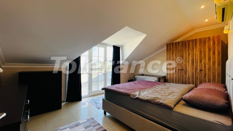 Квартира в Центре Кемера, Кемер с бассейном: купить недвижимость в Турции - 136083