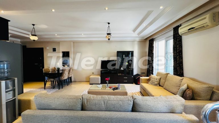 Квартира в Центре Кемера, Кемер с бассейном: купить недвижимость в Турции - 136094