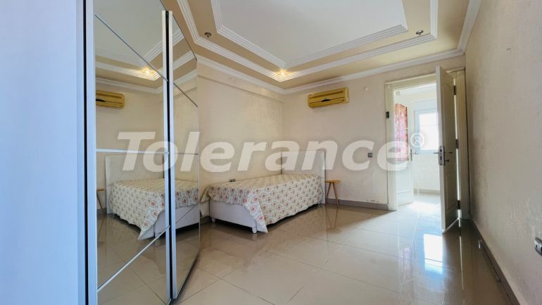 Квартира в Центре Кемера, Кемер с бассейном: купить недвижимость в Турции - 136149