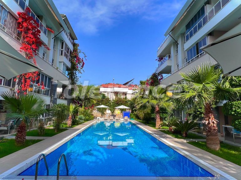 Квартира в Центре Кемера, Кемер с бассейном: купить недвижимость в Турции - 137788