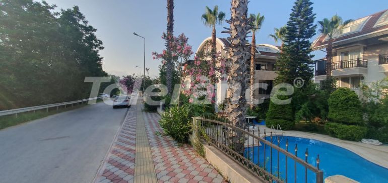 Квартира в Центре Кемера, Кемер с бассейном: купить недвижимость в Турции - 94865