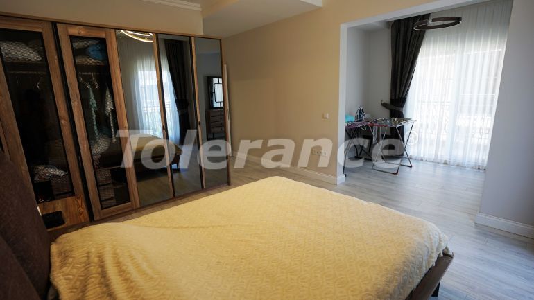 Квартира в Дошемеалты, Анталия с бассейном: купить недвижимость в Турции - 95705