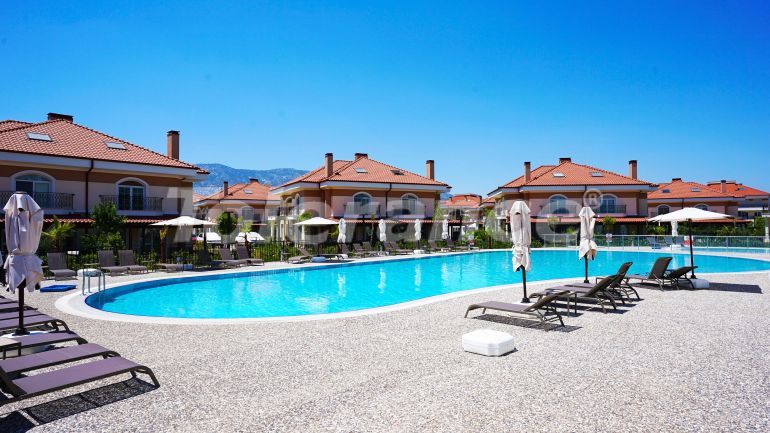 Квартира в Дошемеалты, Анталия с бассейном: купить недвижимость в Турции - 95714