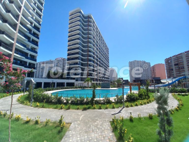 Квартира от застройщика в Эрдемли, Мерсин с бассейном в рассрочку: купить недвижимость в Турции - 129009