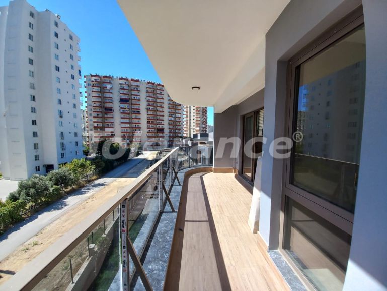 Квартира от застройщика в Эрдемли, Мерсин с бассейном в рассрочку: купить недвижимость в Турции - 129048