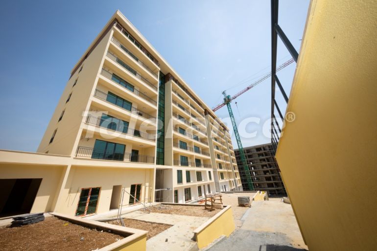 Квартира от застройщика в Эсеньюрт, Стамбул с бассейном в рассрочку: купить недвижимость в Турции - 133734