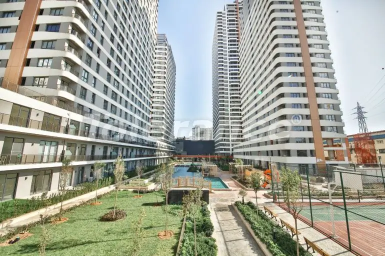 Квартира в Эсеньюрт, Стамбул с бассейном в рассрочку: купить недвижимость в Турции - 24270