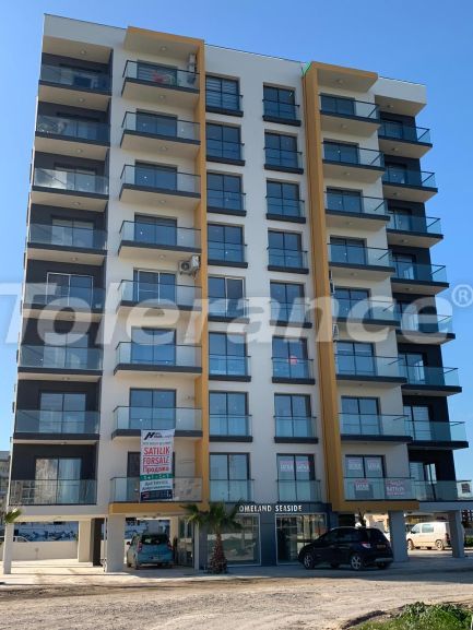 Квартира от застройщика в Фамагуста, Северный Кипр вид на море с бассейном: купить недвижимость в Турции - 105773