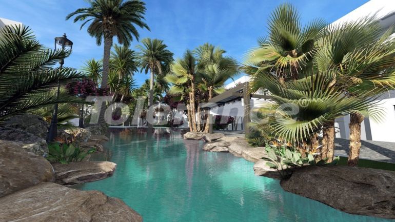 Квартира от застройщика в Фамагуста, Северный Кипр вид на море с бассейном в рассрочку: купить недвижимость в Турции - 106733