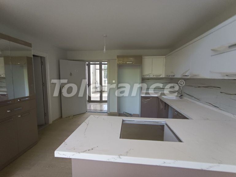 Квартира от застройщика в Фамагуста, Северный Кипр: купить недвижимость в Турции - 110899