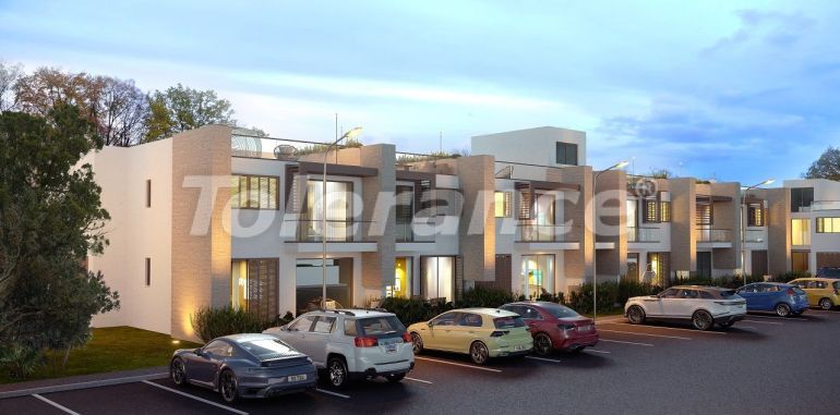 Квартира от застройщика в Фамагуста, Северный Кипр в рассрочку: купить недвижимость в Турции - 111003