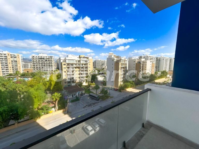 Квартира от застройщика в Фамагуста, Северный Кипр вид на море с бассейном в рассрочку: купить недвижимость в Турции - 131966