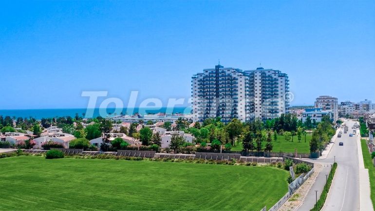 Квартира от застройщика в Фамагуста, Северный Кипр вид на море с бассейном: купить недвижимость в Турции - 138558