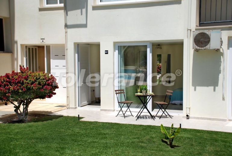 Квартира в Фамагуста, Северный Кипр вид на море с бассейном: купить недвижимость в Турции - 71099