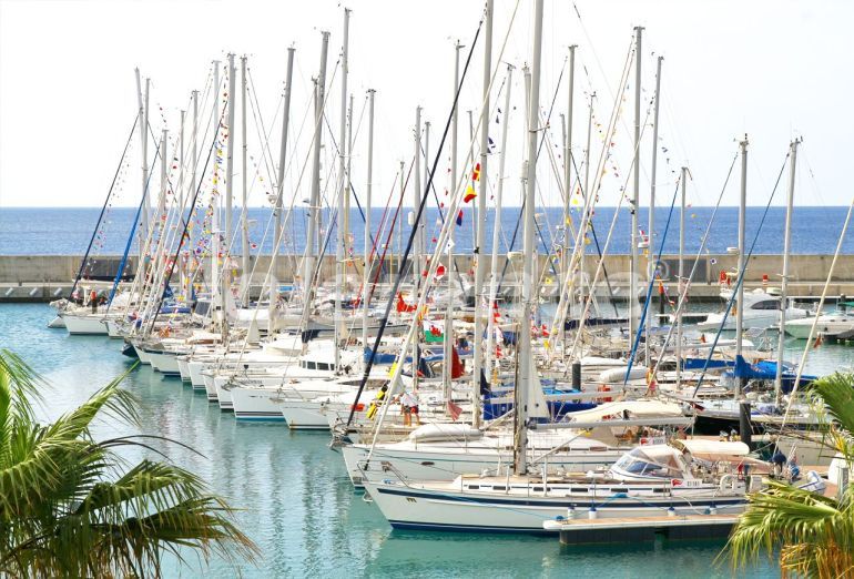 Квартира в Фамагуста, Северный Кипр вид на море с бассейном: купить недвижимость в Турции - 71104