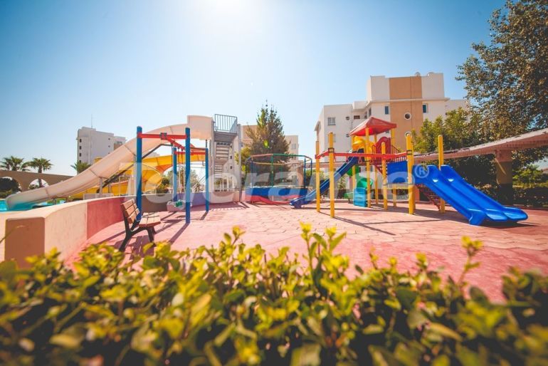 Квартира от застройщика в Фамагуста, Северный Кипр с бассейном в рассрочку: купить недвижимость в Турции - 71210