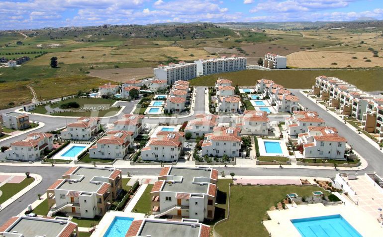 Квартира в Фамагуста, Северный Кипр с бассейном в рассрочку: купить недвижимость в Турции - 71264