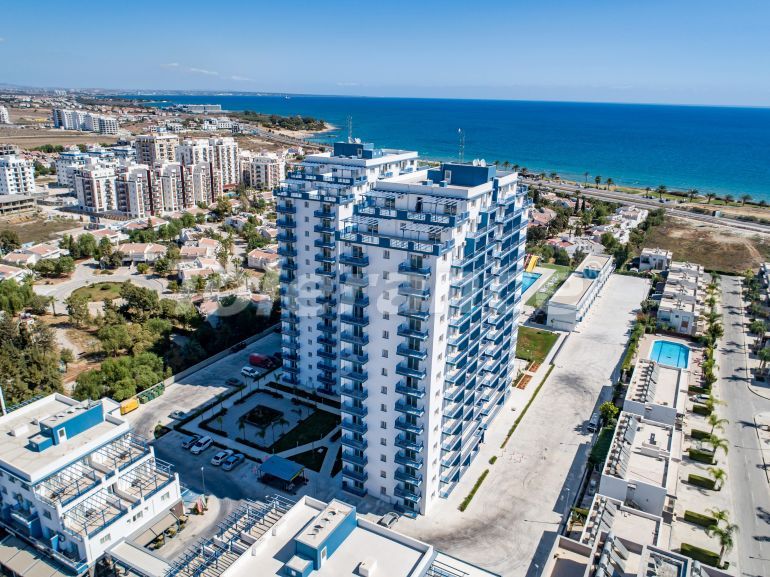 Квартира в Фамагуста, Северный Кипр вид на море с бассейном: купить недвижимость в Турции - 71332