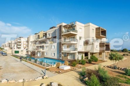 Квартира в Фамагуста, Северный Кипр вид на море с бассейном: купить недвижимость в Турции - 71375