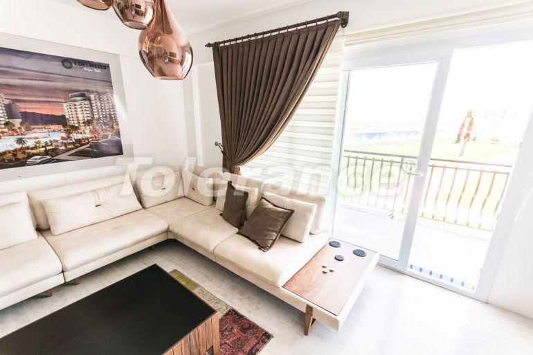 Квартира от застройщика в Фамагуста, Северный Кипр вид на море с бассейном в рассрочку: купить недвижимость в Турции - 71565