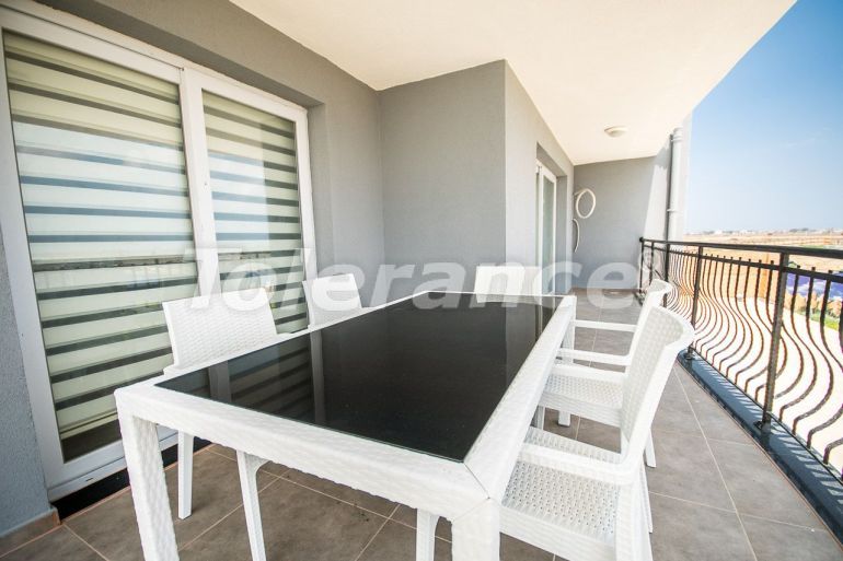 Квартира от застройщика в Фамагуста, Северный Кипр вид на море с бассейном в рассрочку: купить недвижимость в Турции - 71584