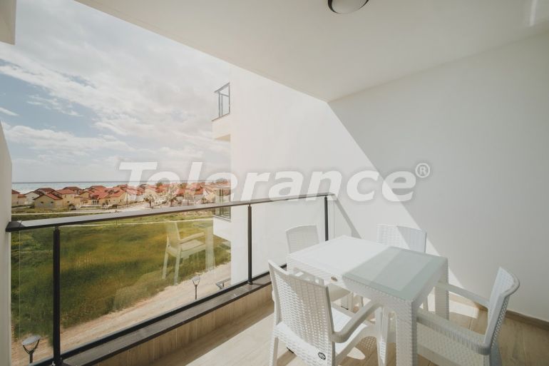 Квартира от застройщика в Фамагуста, Северный Кипр вид на море с бассейном в рассрочку: купить недвижимость в Турции - 71773