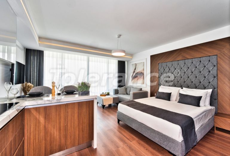 Квартира от застройщика в Фамагуста, Северный Кипр вид на море с бассейном: купить недвижимость в Турции - 72045