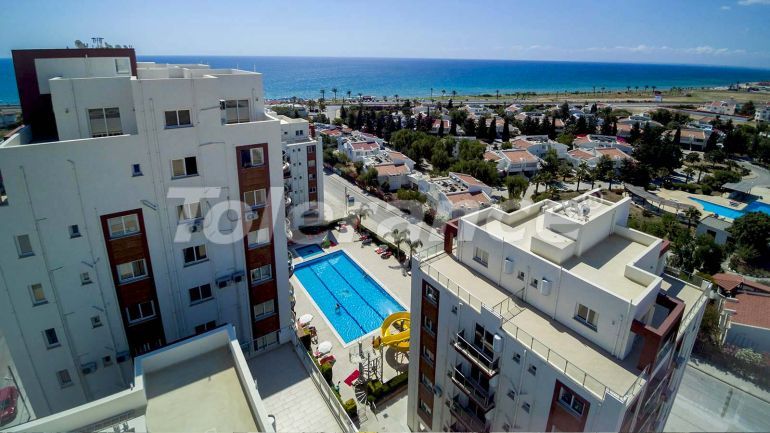 Квартира в Фамагуста, Северный Кипр вид на море с бассейном: купить недвижимость в Турции - 72151
