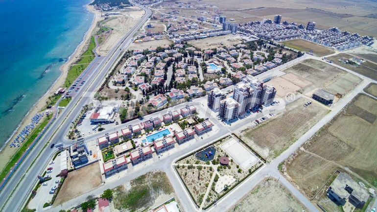 Квартира в Фамагуста, Северный Кипр вид на море с бассейном: купить недвижимость в Турции - 72155