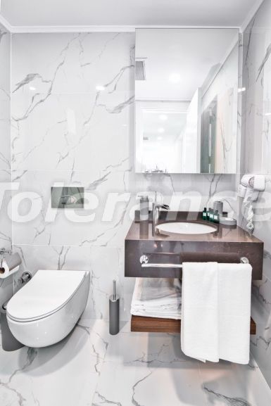 Квартира в Фамагуста, Северный Кипр вид на море с бассейном: купить недвижимость в Турции - 75218