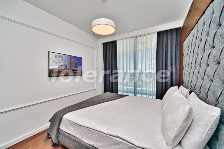 Квартира в Фамагуста, Северный Кипр вид на море с бассейном: купить недвижимость в Турции - 75220