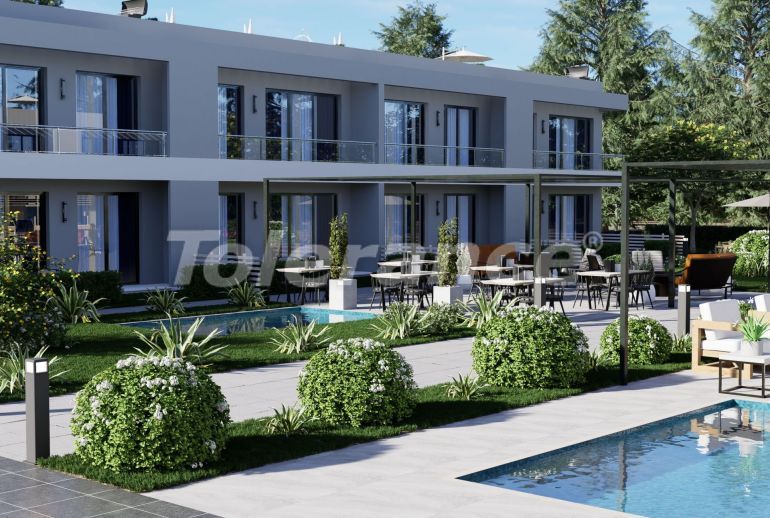 Квартира от застройщика в Фамагуста, Северный Кипр с бассейном в рассрочку: купить недвижимость в Турции - 76875
