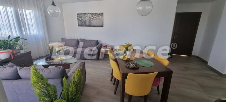 Квартира в Фамагуста, Северный Кипр вид на море с бассейном: купить недвижимость в Турции - 77441