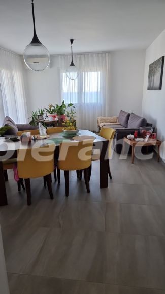 Квартира в Фамагуста, Северный Кипр вид на море с бассейном: купить недвижимость в Турции - 77442