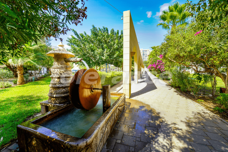 Квартира в Фамагуста, Северный Кипр с бассейном: купить недвижимость в Турции - 81398