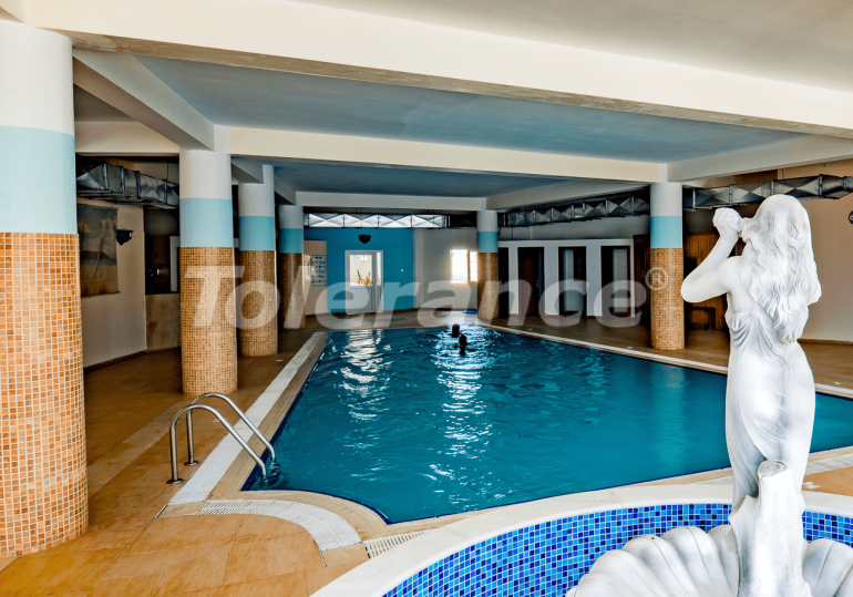 Квартира в Фамагуста, Северный Кипр с бассейном: купить недвижимость в Турции - 81404