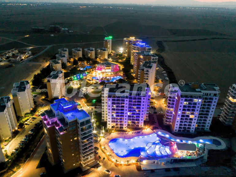 Квартира в Фамагуста, Северный Кипр с бассейном: купить недвижимость в Турции - 81416