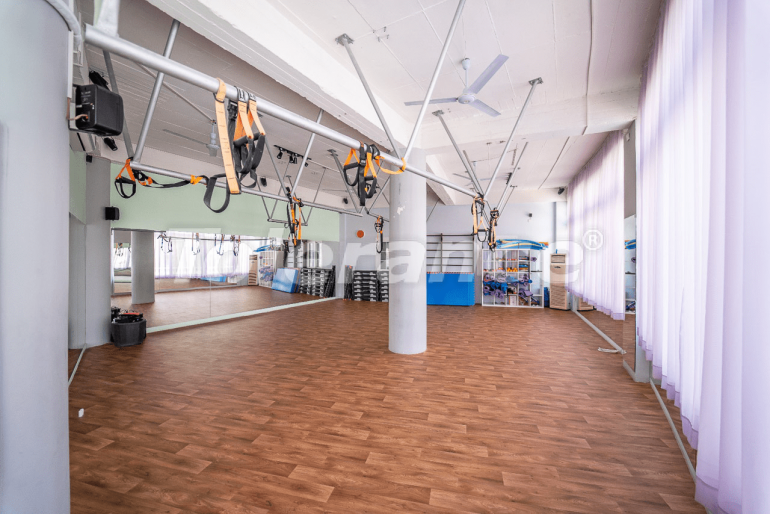 Квартира в Фамагуста, Северный Кипр с бассейном: купить недвижимость в Турции - 81418