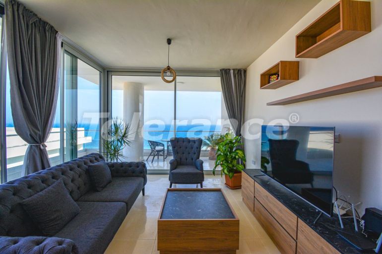 Квартира в Фамагуста, Северный Кипр вид на море с бассейном в рассрочку: купить недвижимость в Турции - 85164