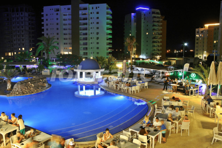 Квартира от застройщика в Фамагуста, Северный Кипр с бассейном: купить недвижимость в Турции - 85678