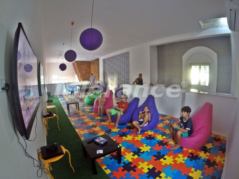 Квартира от застройщика в Фамагуста, Северный Кипр с бассейном в рассрочку: купить недвижимость в Турции - 85947