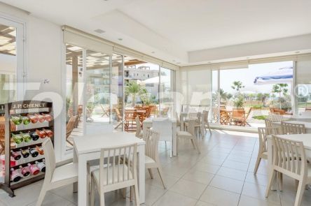 Квартира в Фамагуста, Северный Кипр вид на море с бассейном в рассрочку: купить недвижимость в Турции - 86007