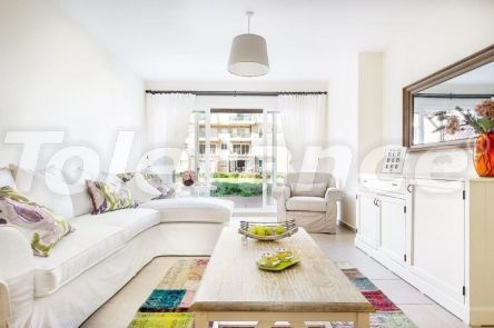 Квартира в Фамагуста, Северный Кипр вид на море с бассейном: купить недвижимость в Турции - 86174